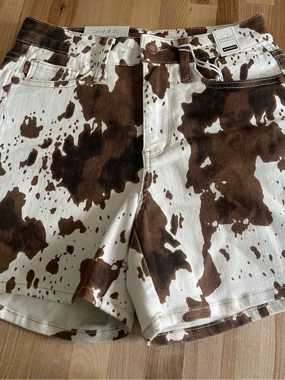 Judy blue Cowprint High-Rise Women’s Shorts - Brown & White